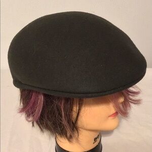 VINTAGE Huckel Hat Bora Cabbie Newsboy Cap Wool